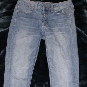 American eagle light wash jeans.